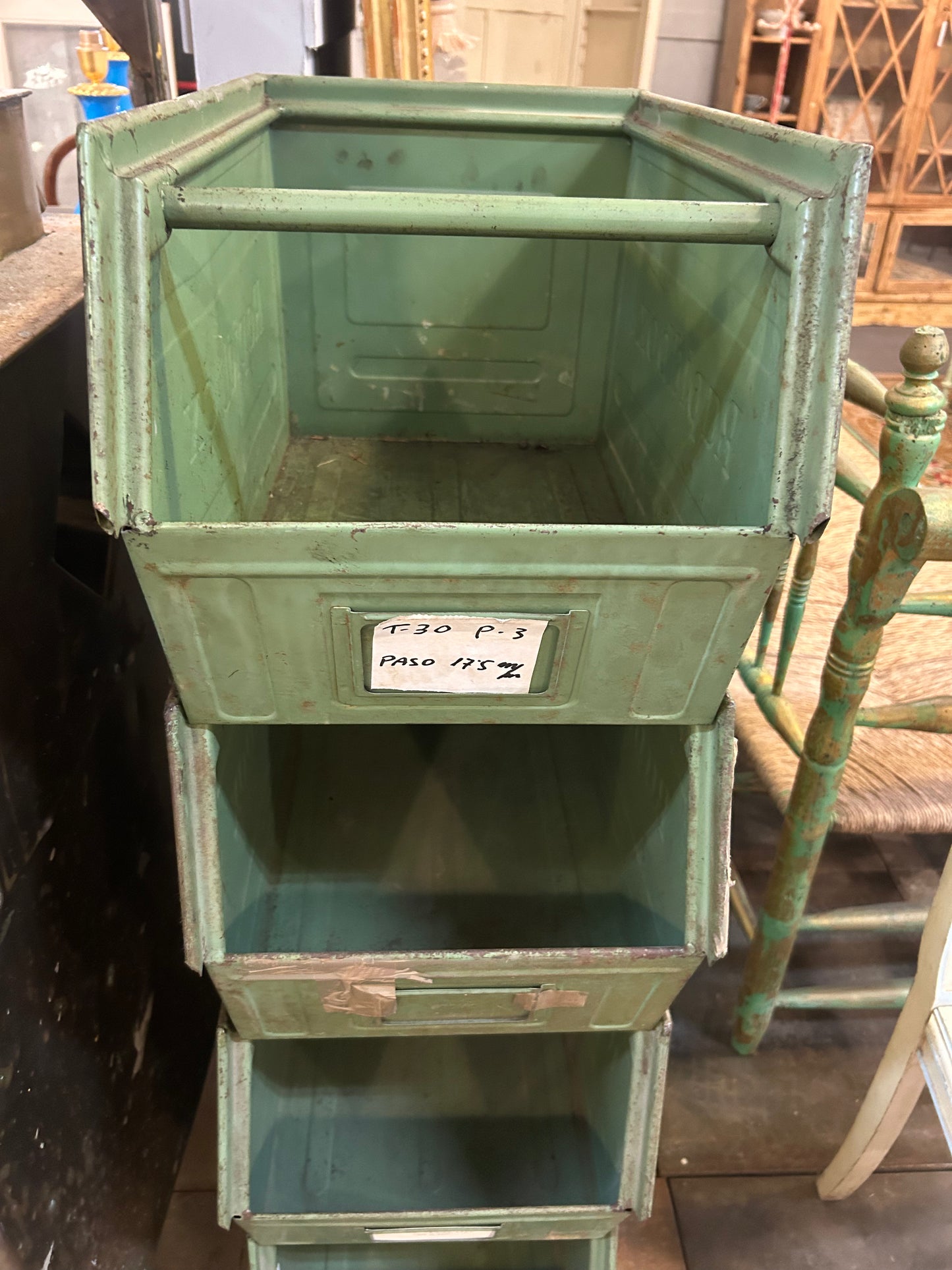 CAJAS VERDES