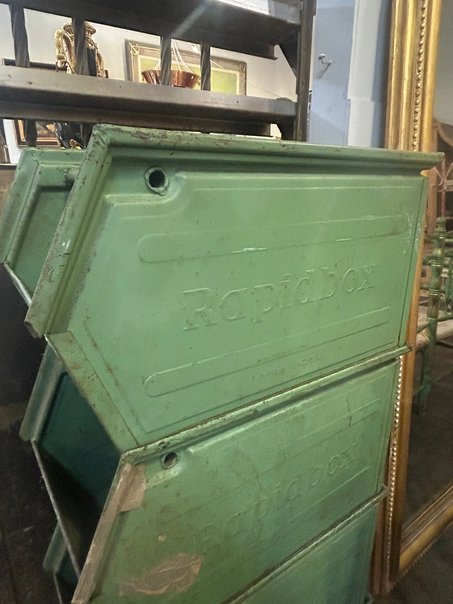 CAJAS VERDES