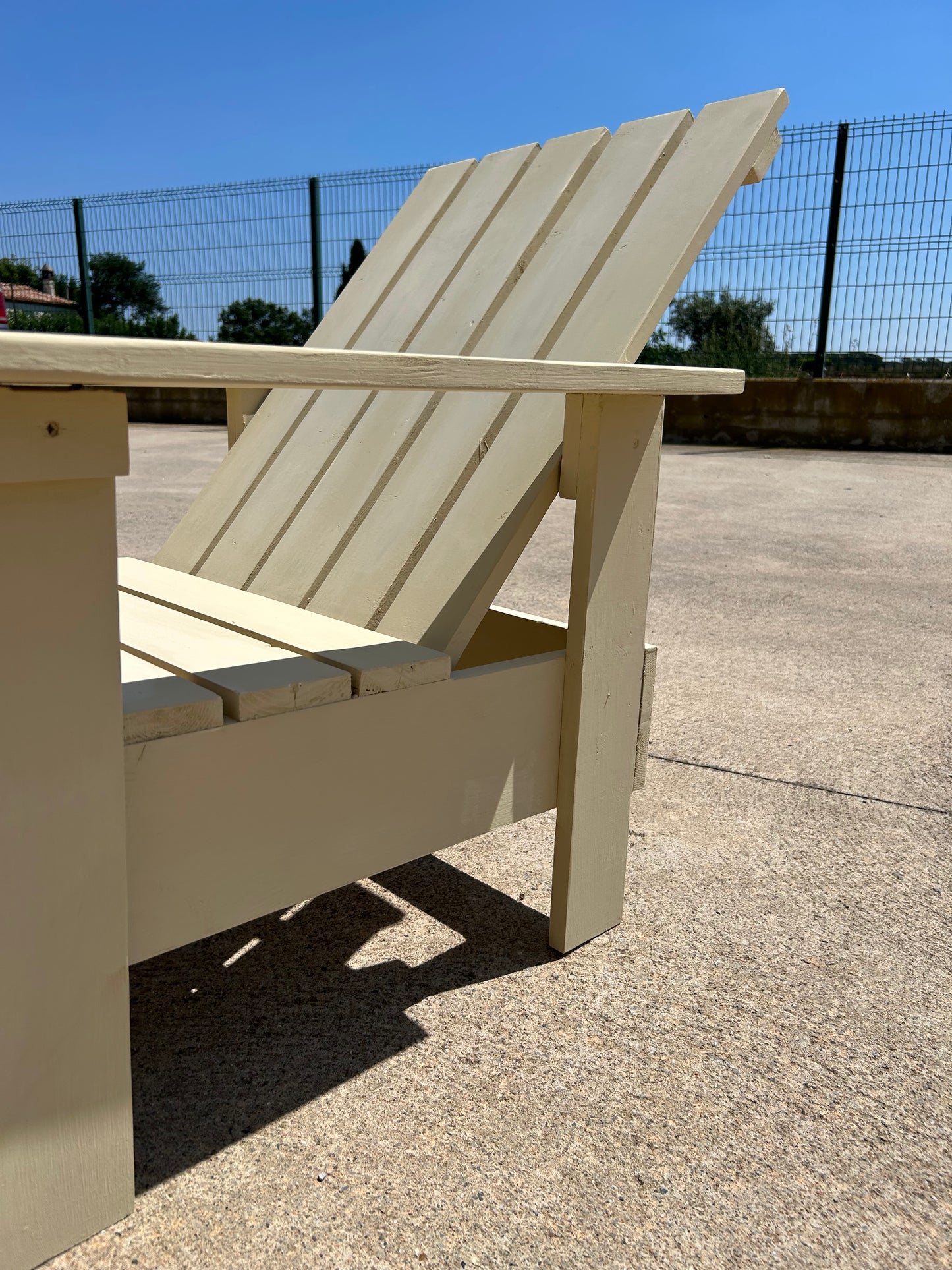 SILLÓN DE MADERA EXTERIOR/INTERIOR